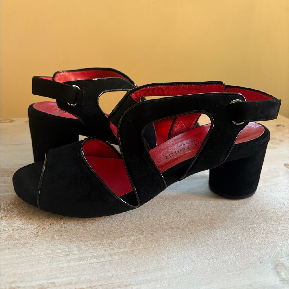 Pas de Rouge Black and Red Women's Shoes